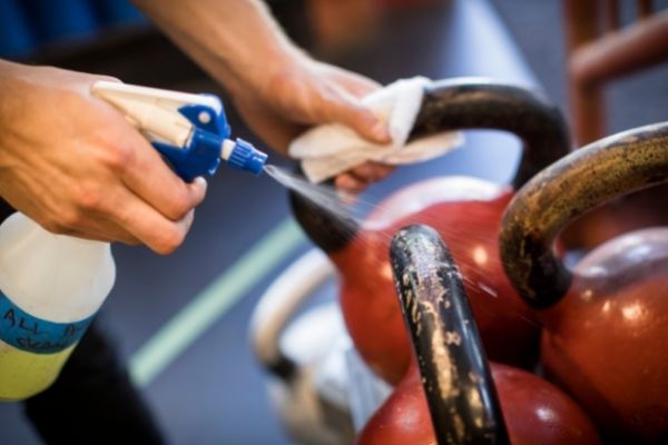 how to clean lifters without removing